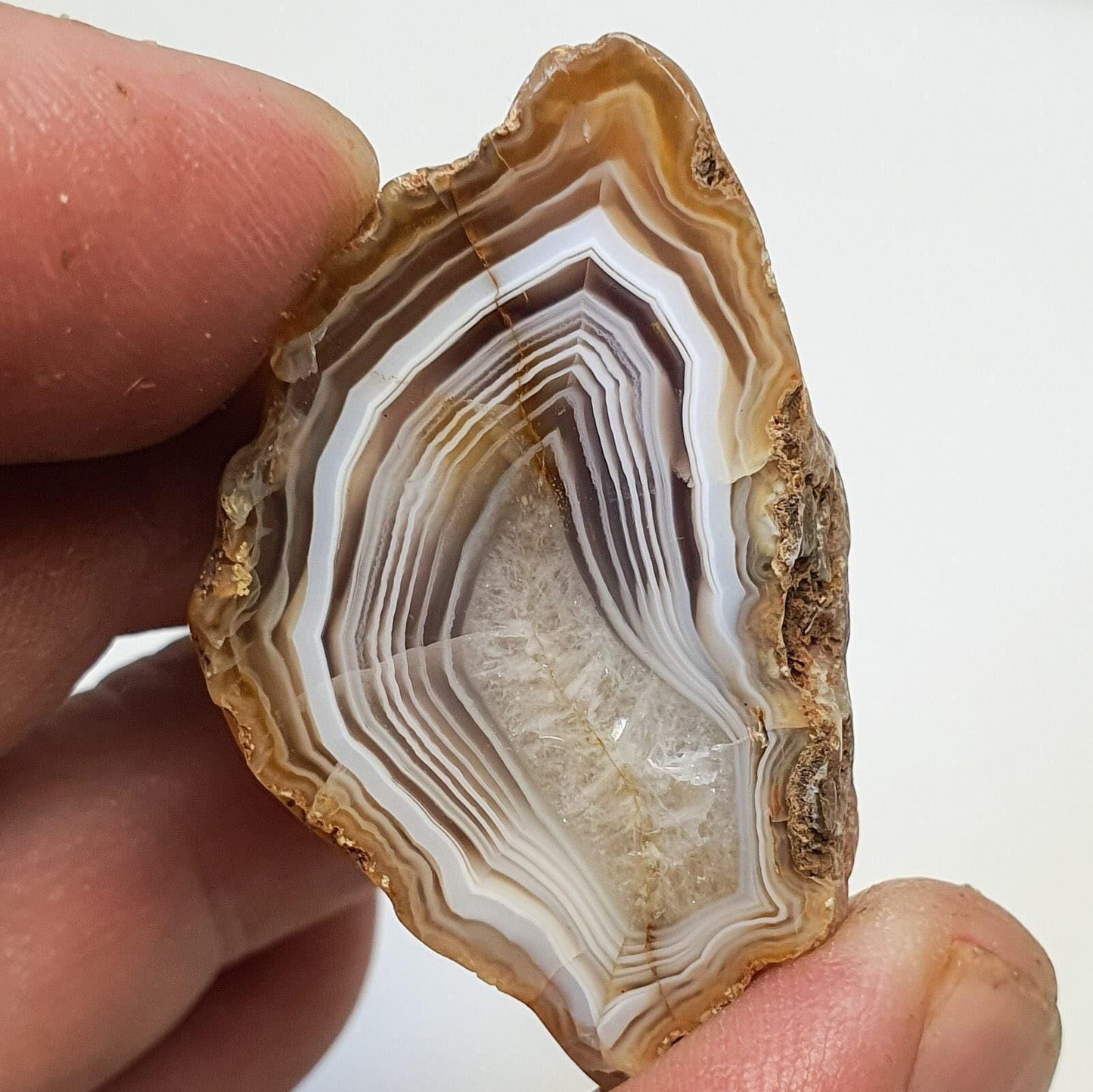 Agate du malawi ( demi-nodule)