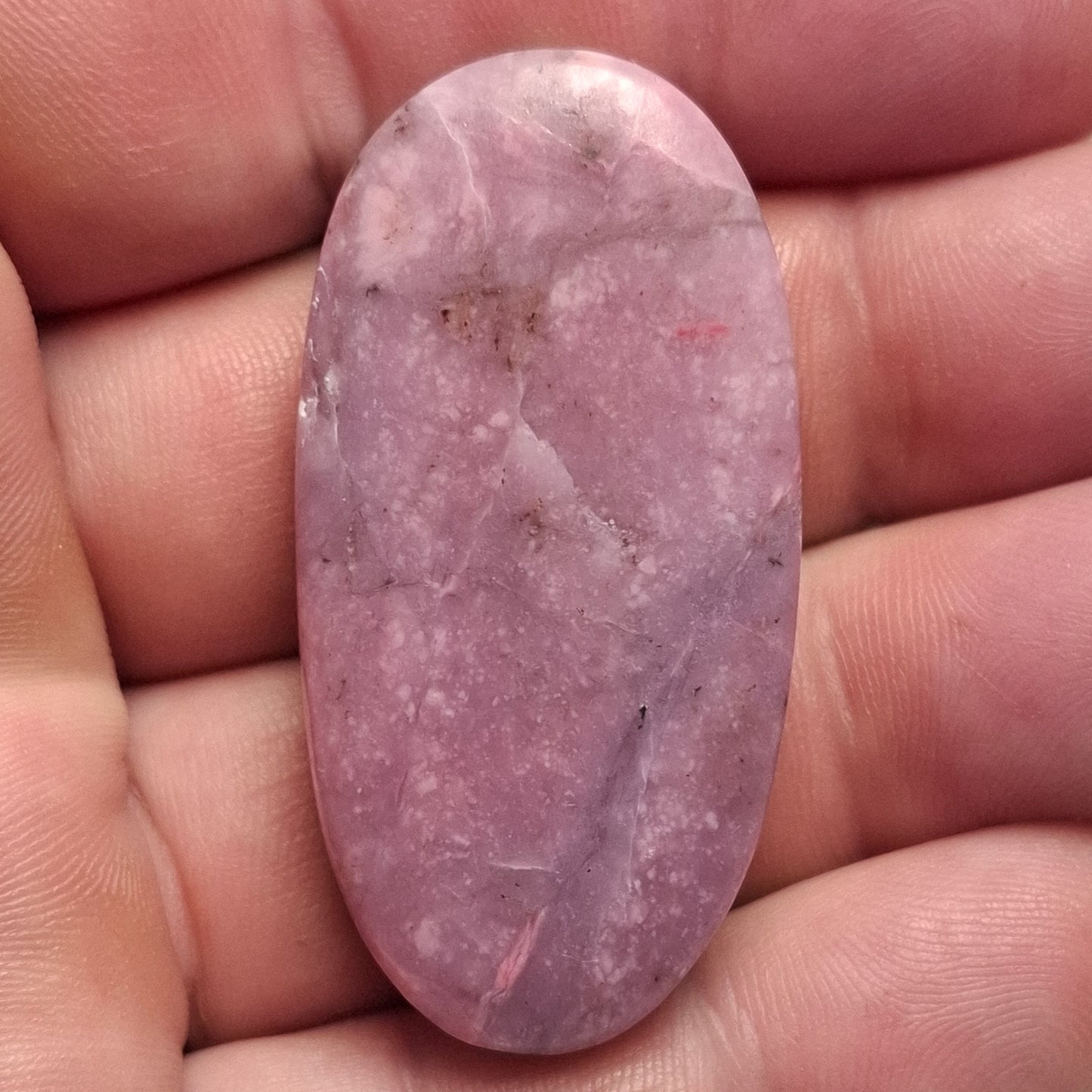 Cabochon Petalite Rainurée