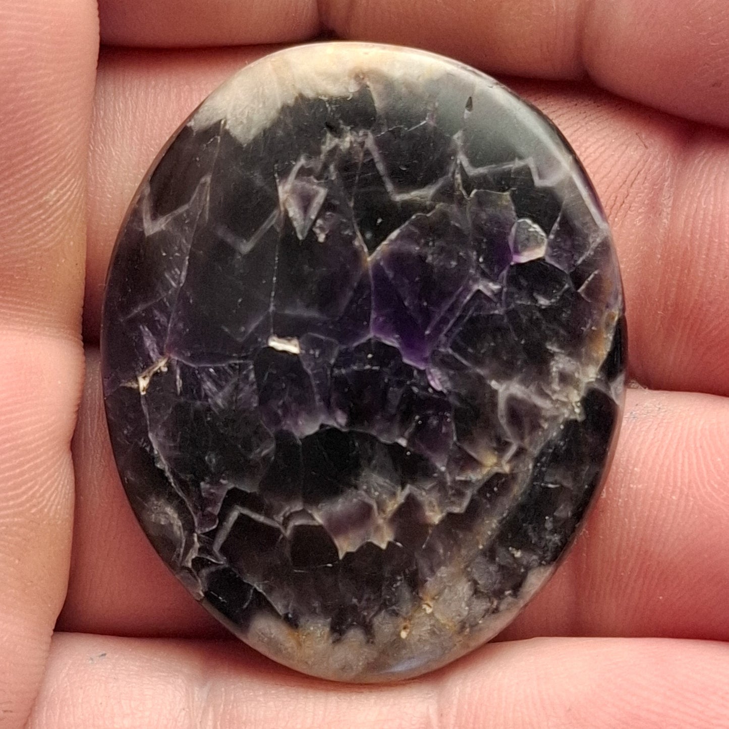 Cabochon Améthyste Noire d'Auvergne