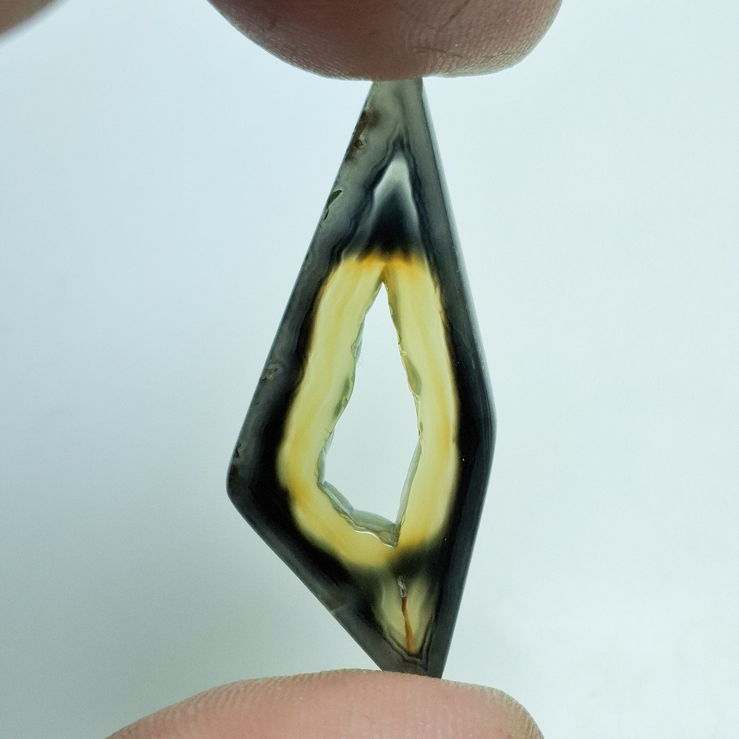 Agate Polyédrique Paraíba
