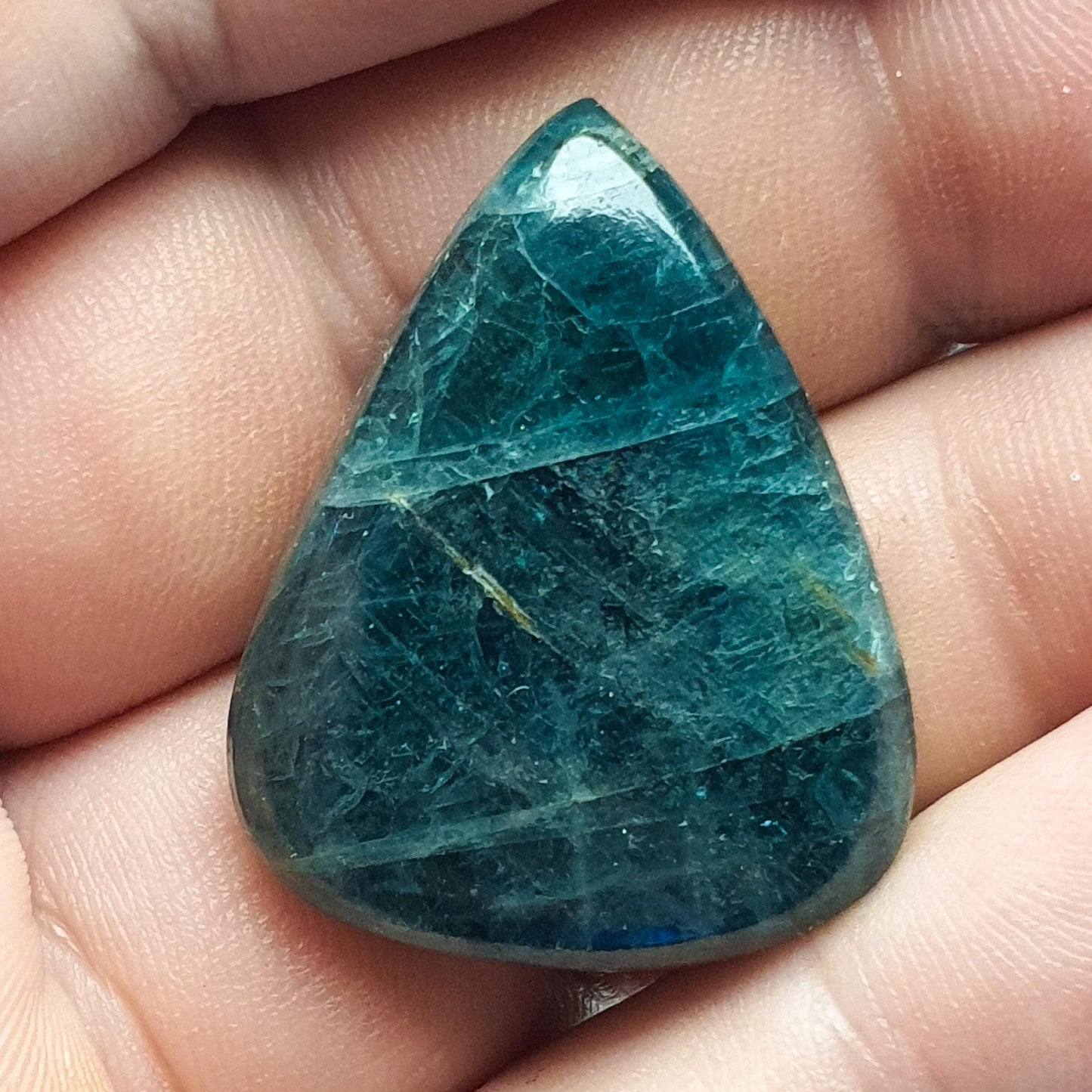 Cabochon apatite verte
