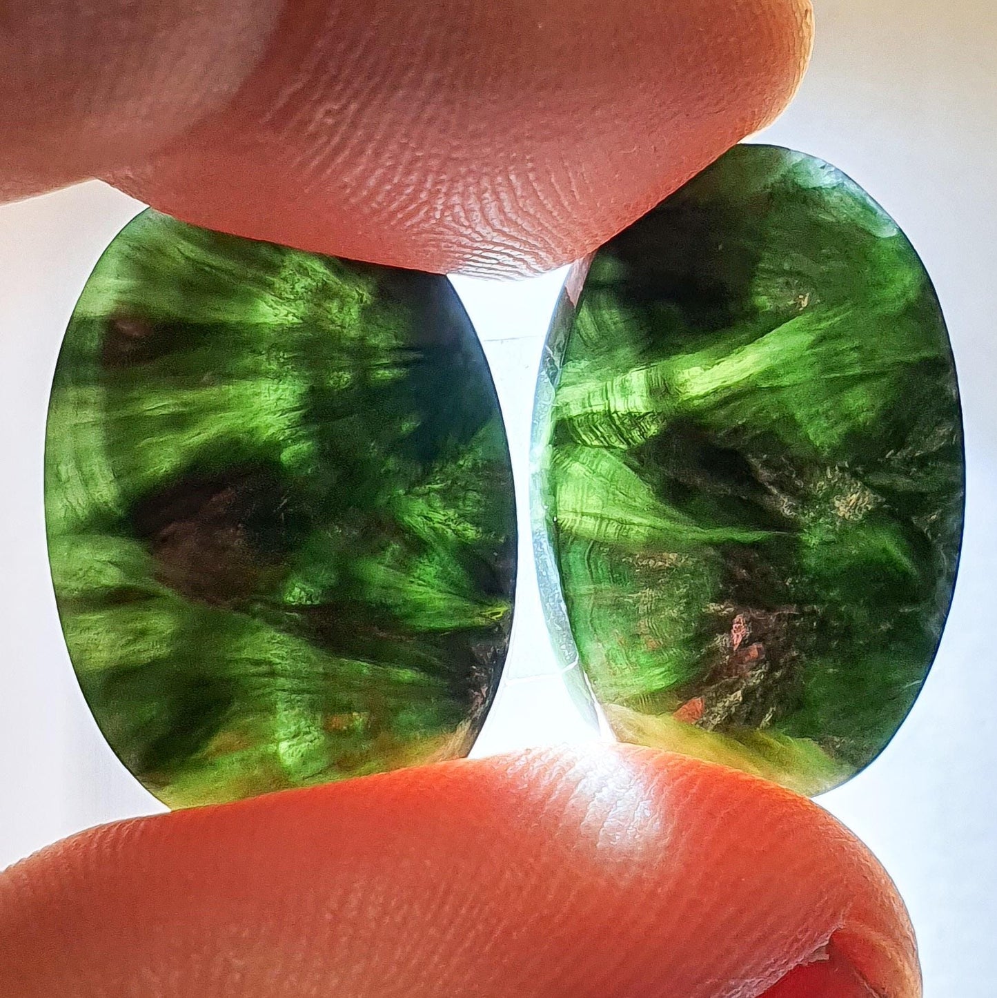 Paire cabochons seraphinite