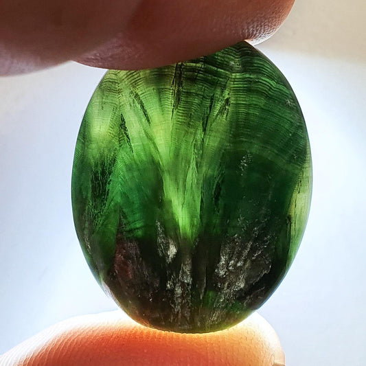 Cabochon seraphinite