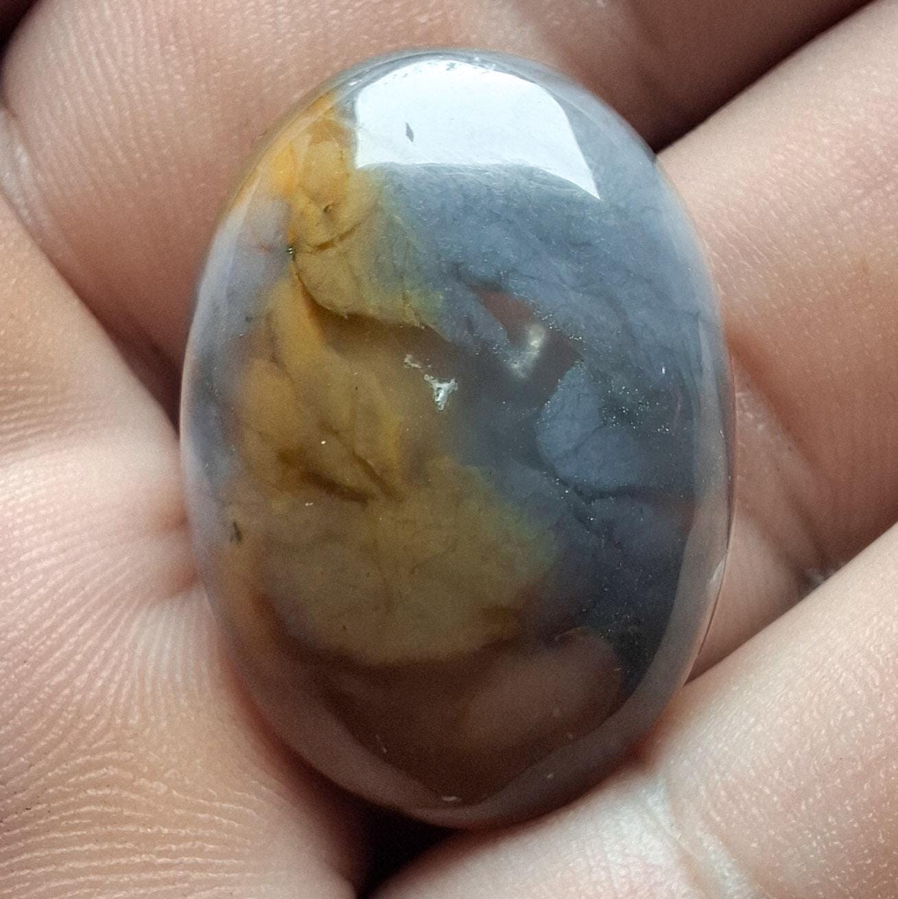 Cabochon agate pourpre
