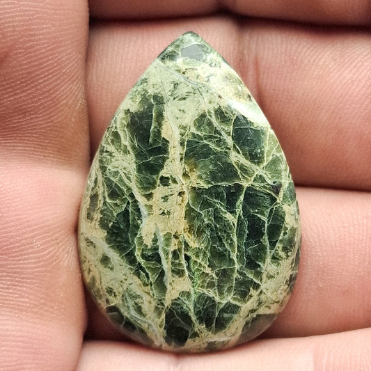 Cabochon Serpentine