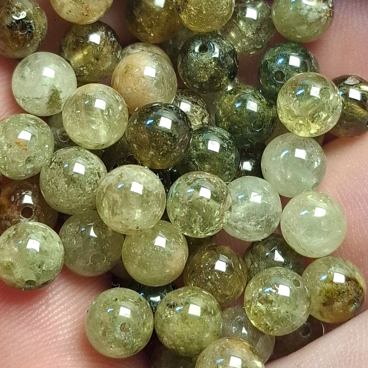 Perles Tsavorite 6mm, Lot de 10 perles rondes naturelles