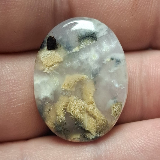 Cabochon Agate Plume
