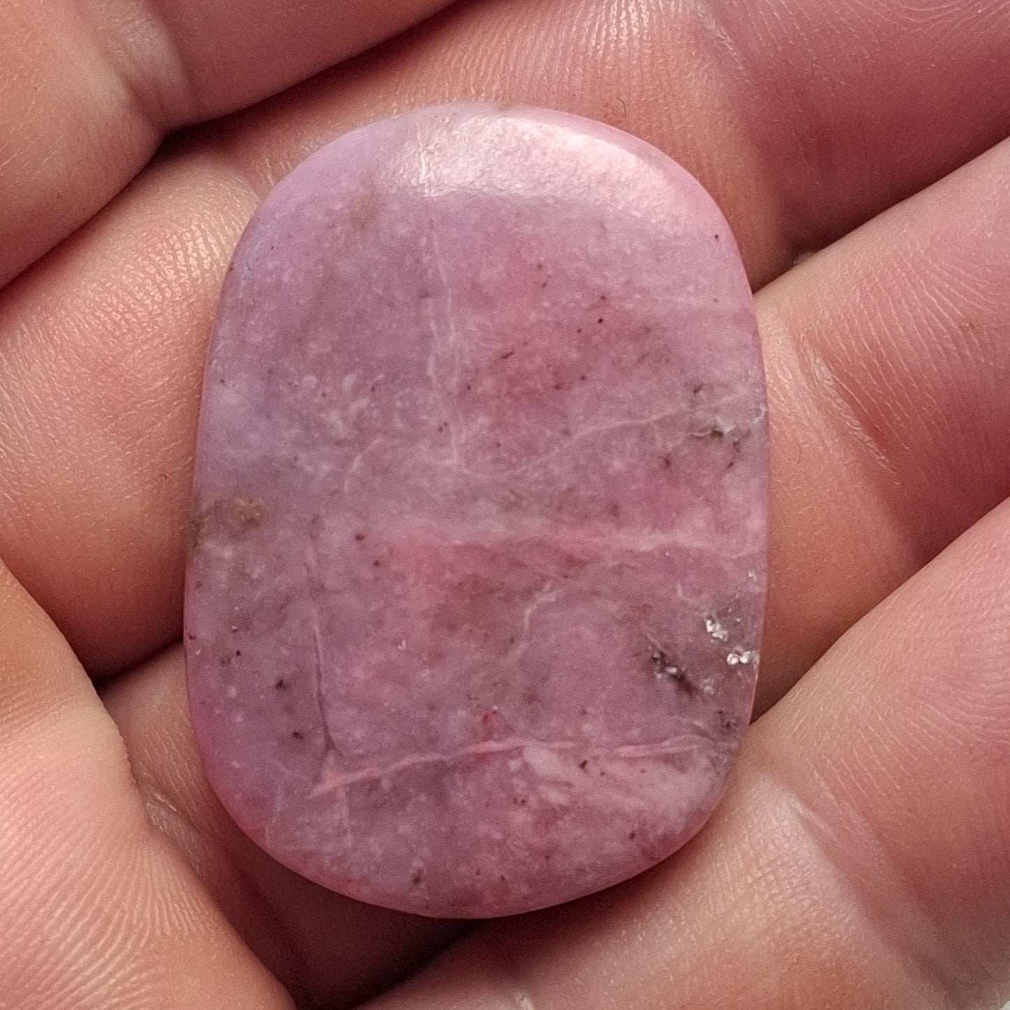 Cabochon Petalite Rainurée