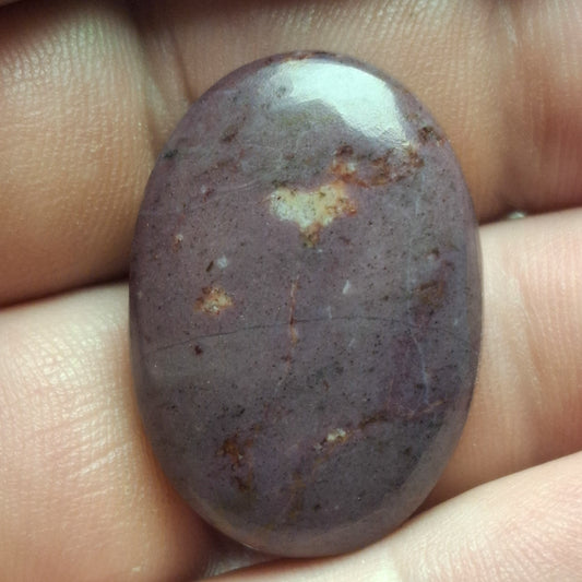 Cabochon Jadeite Violette