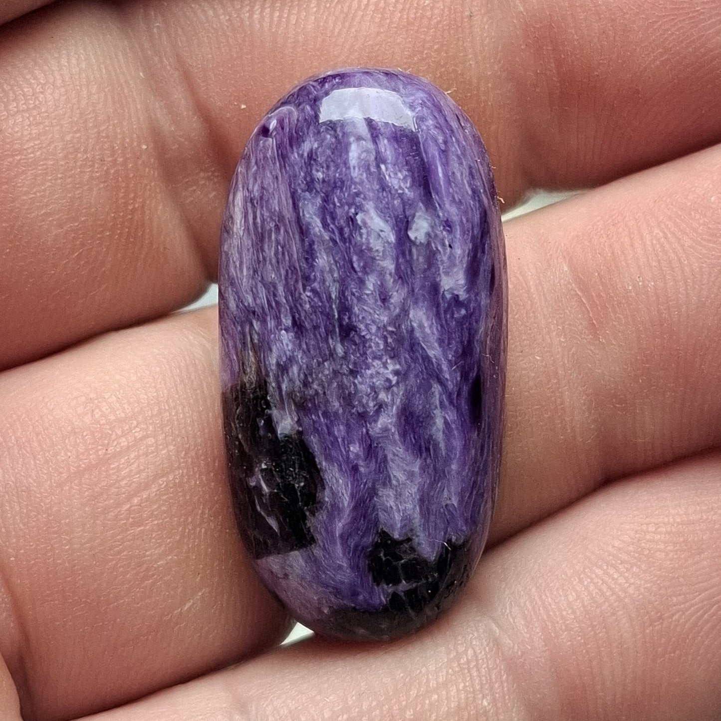 Cabochon Charoite